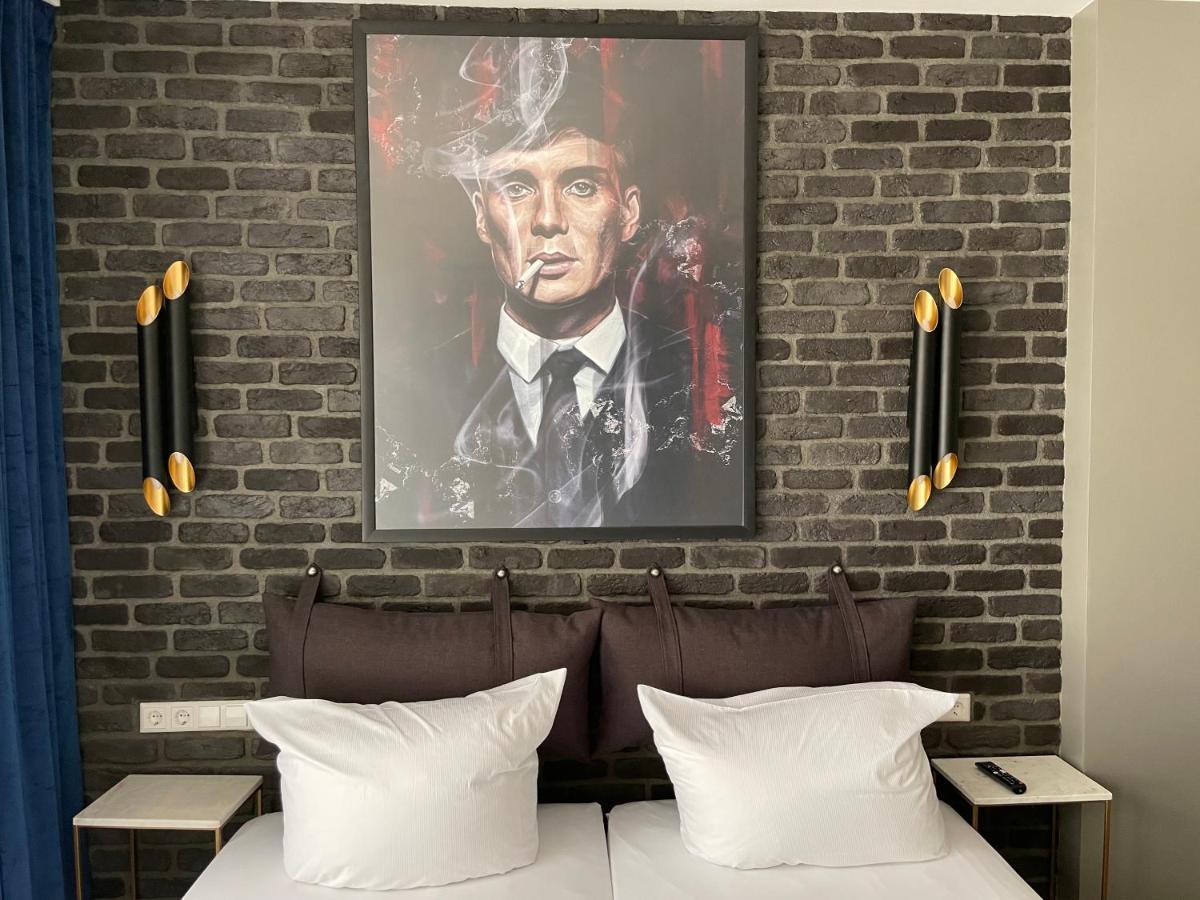 Hotel Iq
